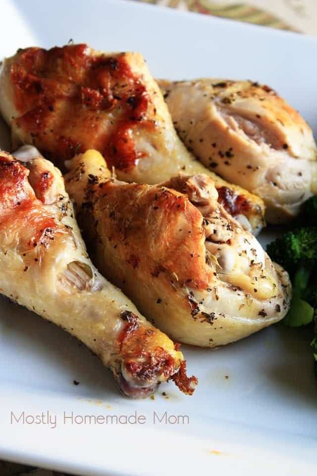 A close up picture of the grilled chicken drumstick recipe on a white plate