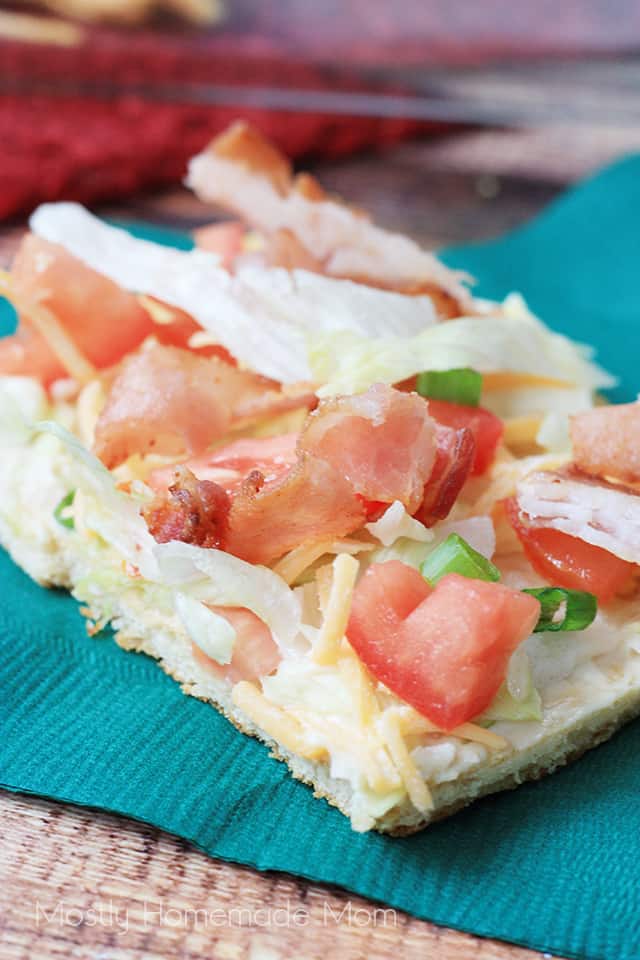 blt pizza with mayo
